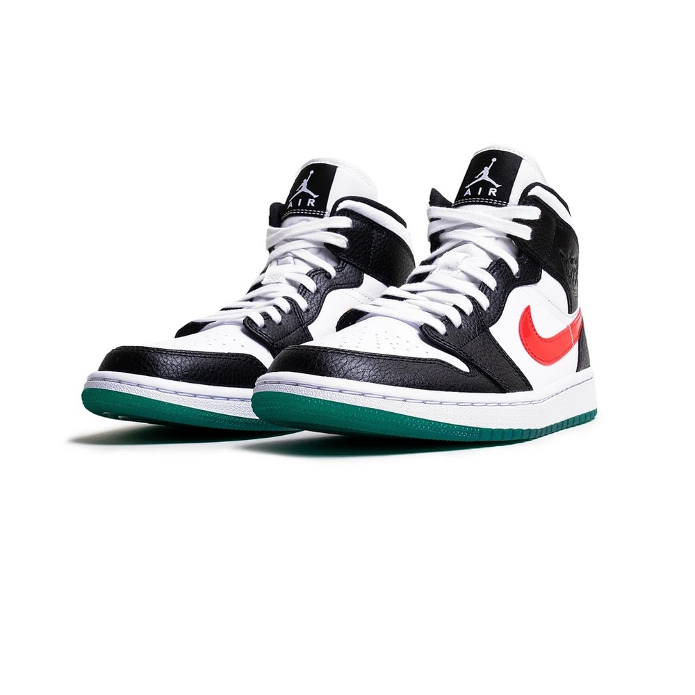 Air Jordan’s 1s mid size 9.5